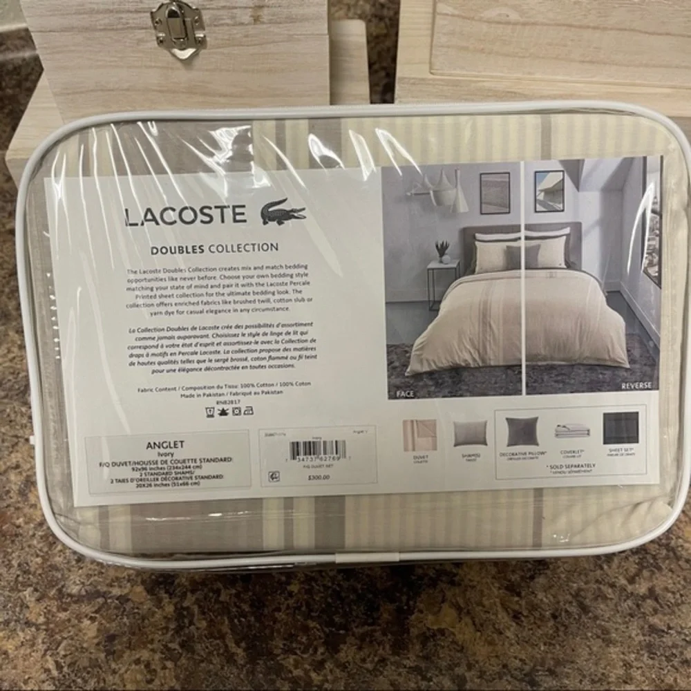 Lacoste give your